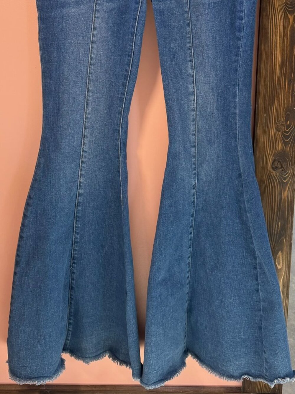 Judy Blue Super Flare Jeans — Size 5/27 — Raw Hem — Medium Wash
